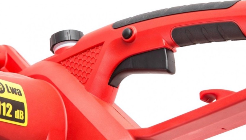 Электропила цепная Hammer CPP1814E цепь 3/8" 1.3 мм, шина 14" [139-013]