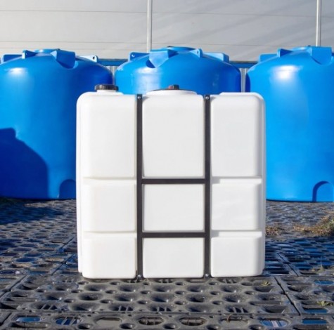 Емкость ЭКОПРОМ К 1000 л., вертикальная в обрешетке [белый]