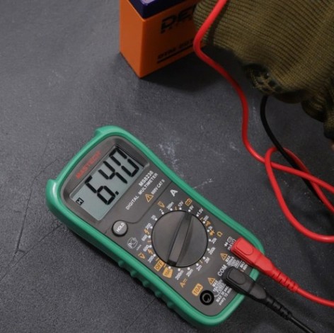 Мультиметр цифровой MASTECH MS8238 в кожухе + тест батареек [13-2026]