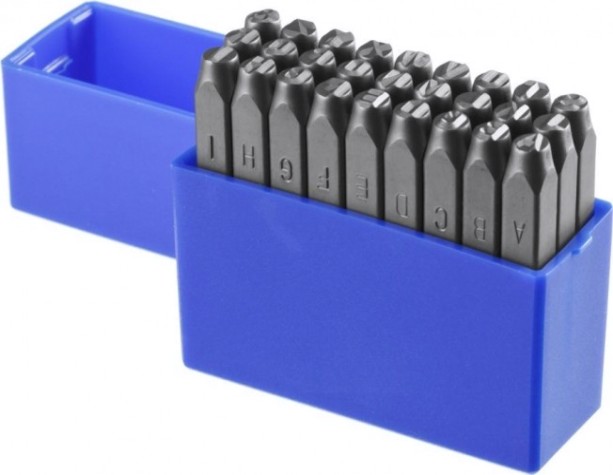 Набор ударных клейм БМ 4 мм, буквы - латиница 6502041 [6502041]