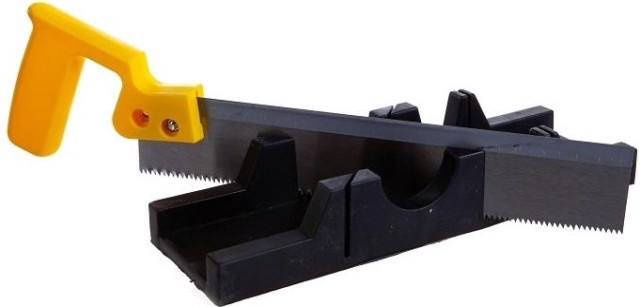 Стусло Biber 85235 пластмассовое с пилой [тов-080832]